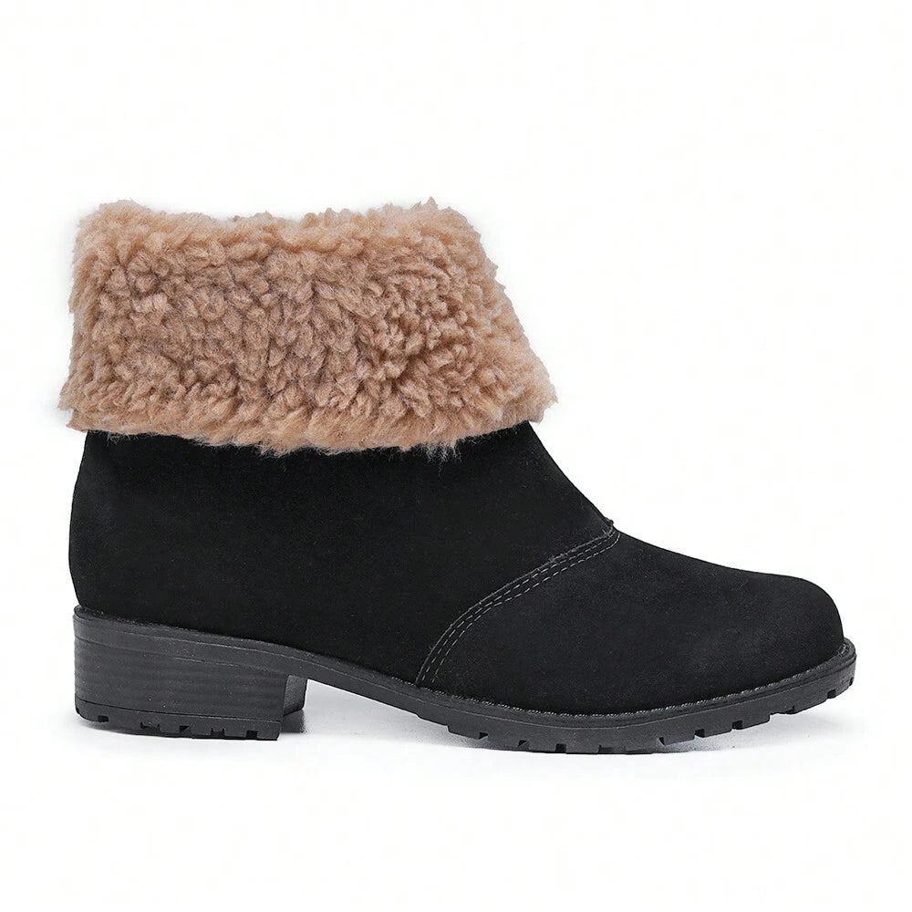 Bota Feminina Peluciada Cano Médio com Zíper