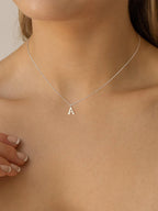 Colar de Ouro com Inicial do Nome