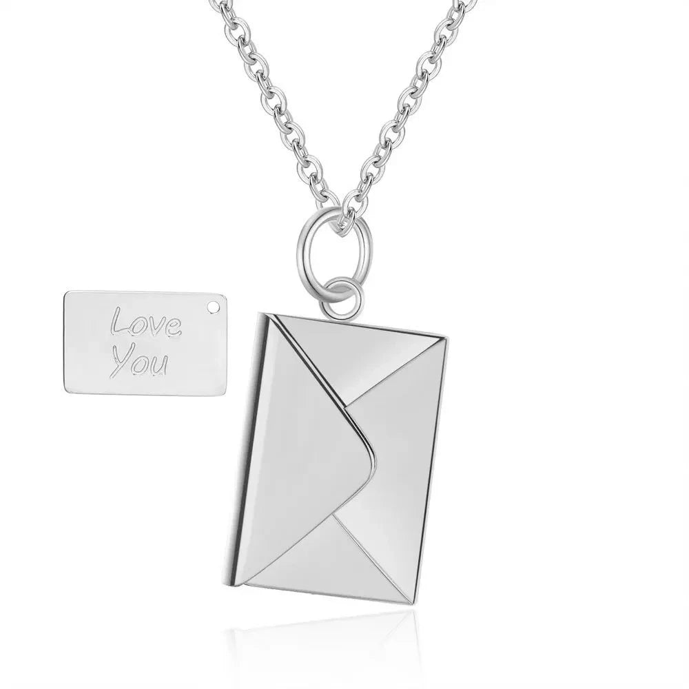 Colar com Cartão Envelope I Love You
