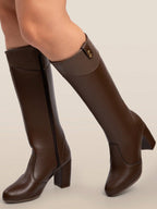Bota Feminina de Couro  Cano Alto